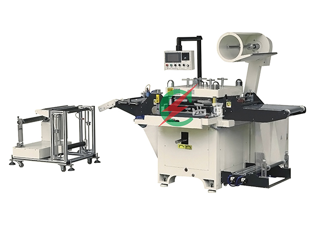 Automatic die cutting machine